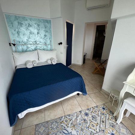 카프리 La Terrazza Sul Mare B&B 외부 사진