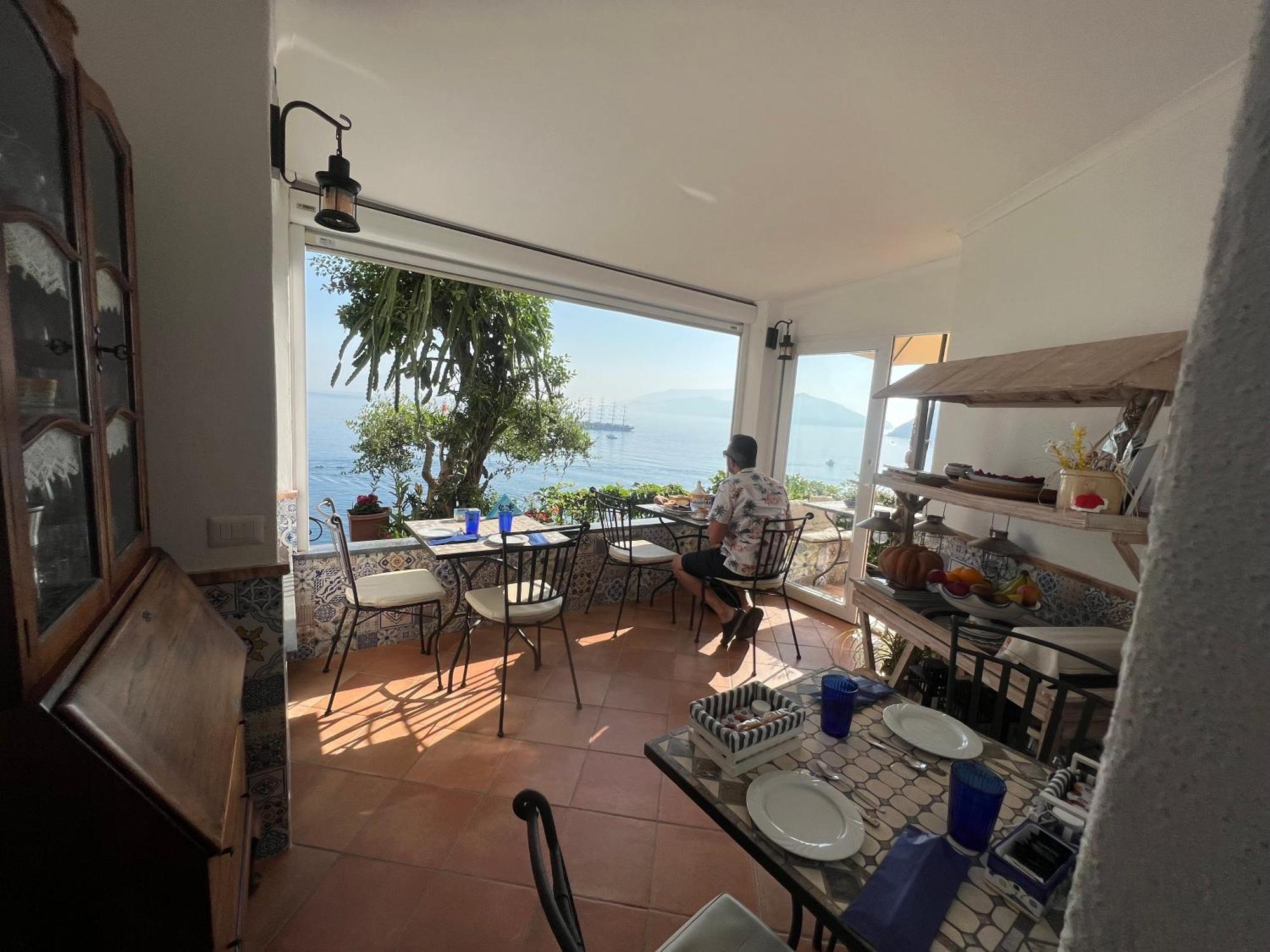 카프리 La Terrazza Sul Mare B&B 외부 사진