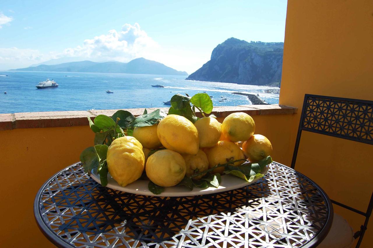 카프리 La Terrazza Sul Mare B&B 외부 사진