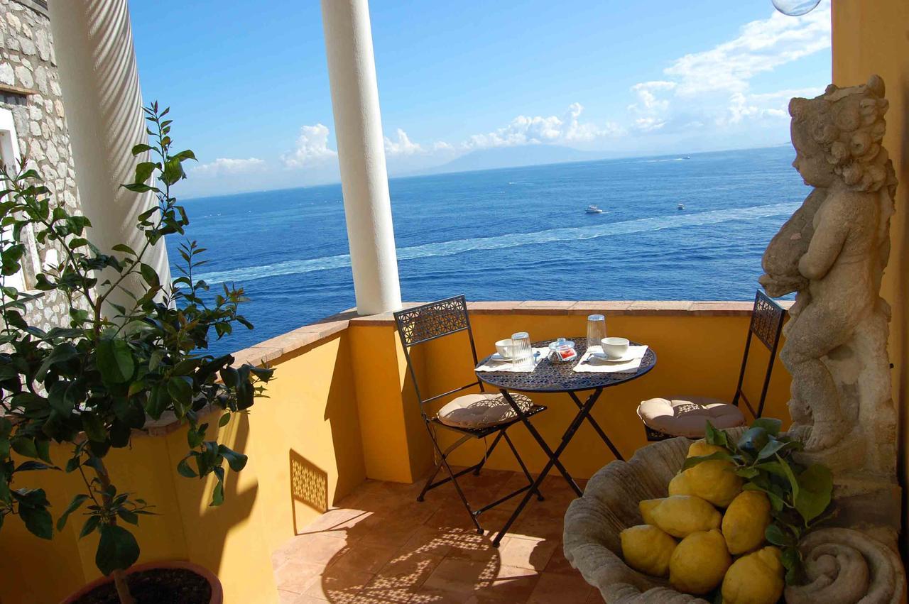 카프리 La Terrazza Sul Mare B&B 외부 사진