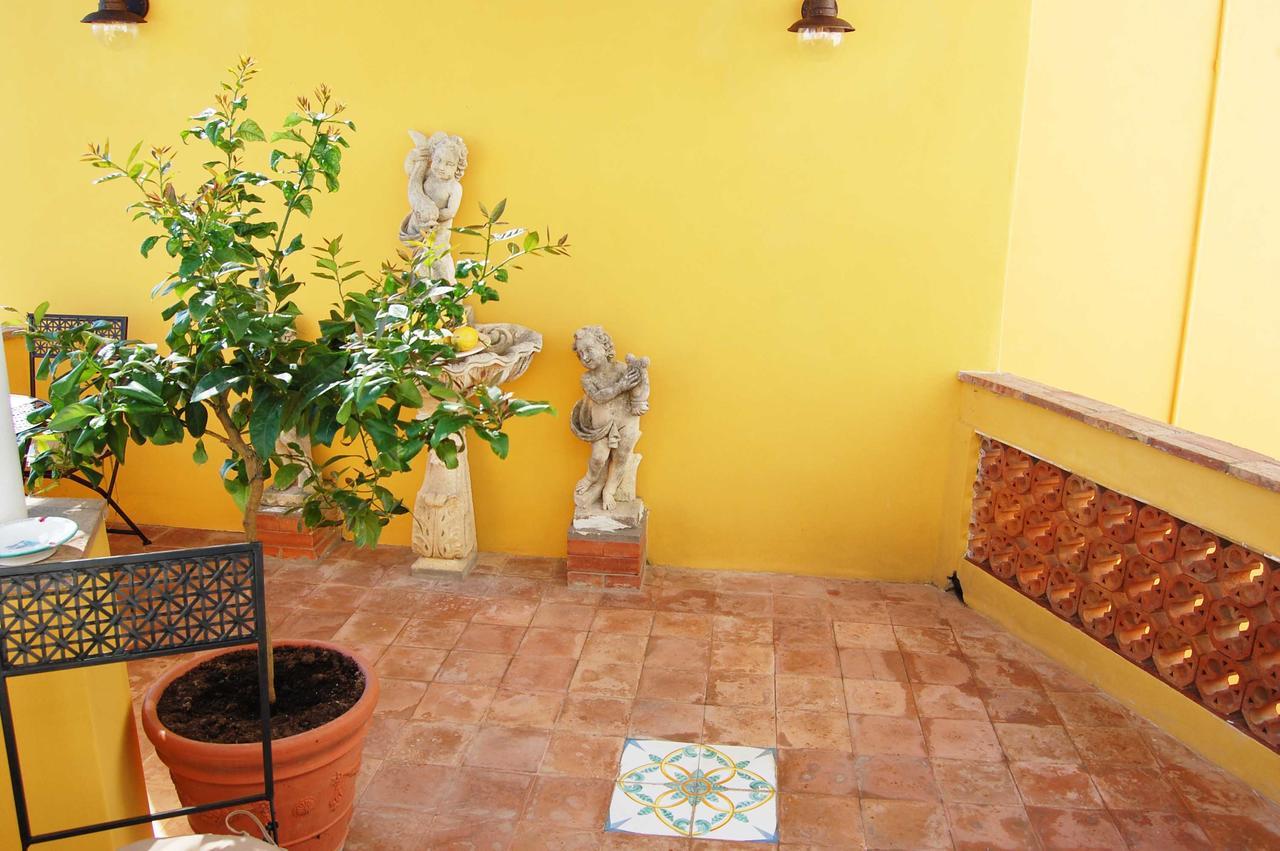 카프리 La Terrazza Sul Mare B&B 외부 사진
