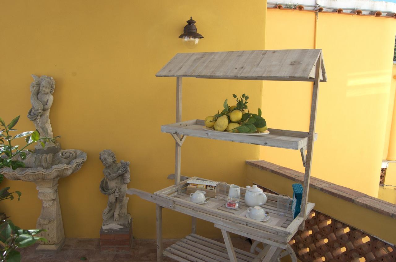 카프리 La Terrazza Sul Mare B&B 외부 사진